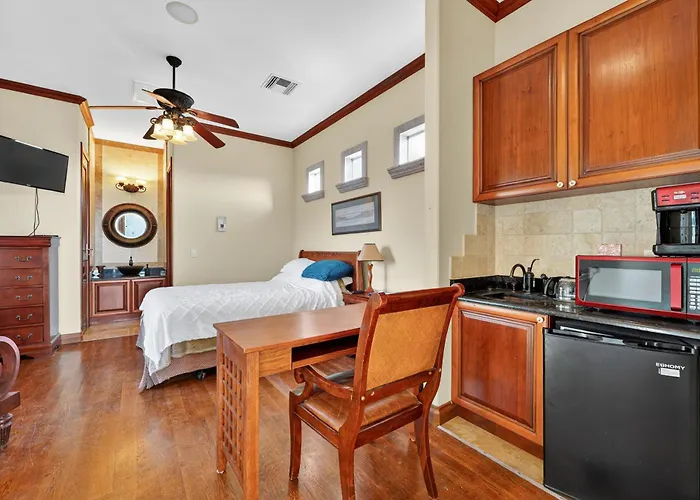 Luxurious Tuscan-style With Magnificent Panoramic Views * Gold Canyon